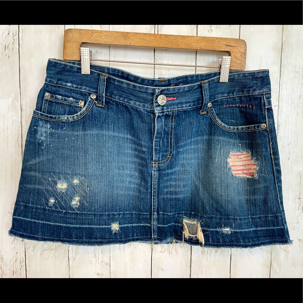 American Eagle distressed denim skirt size 12